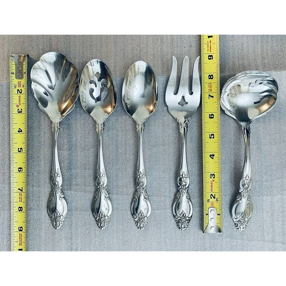 Oneida set stainless